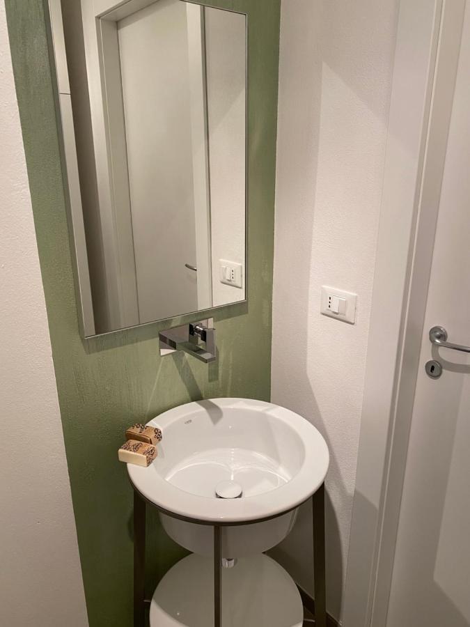 Casa Di Vittoria Apartment Verona Ngoại thất bức ảnh