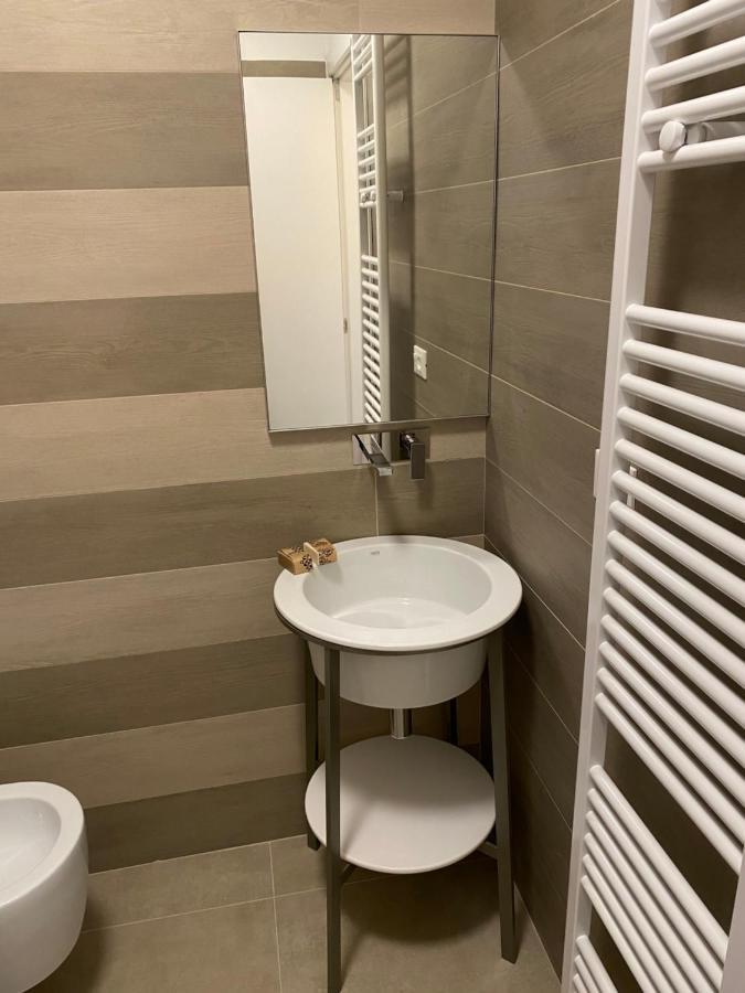 Casa Di Vittoria Apartment Verona Ngoại thất bức ảnh